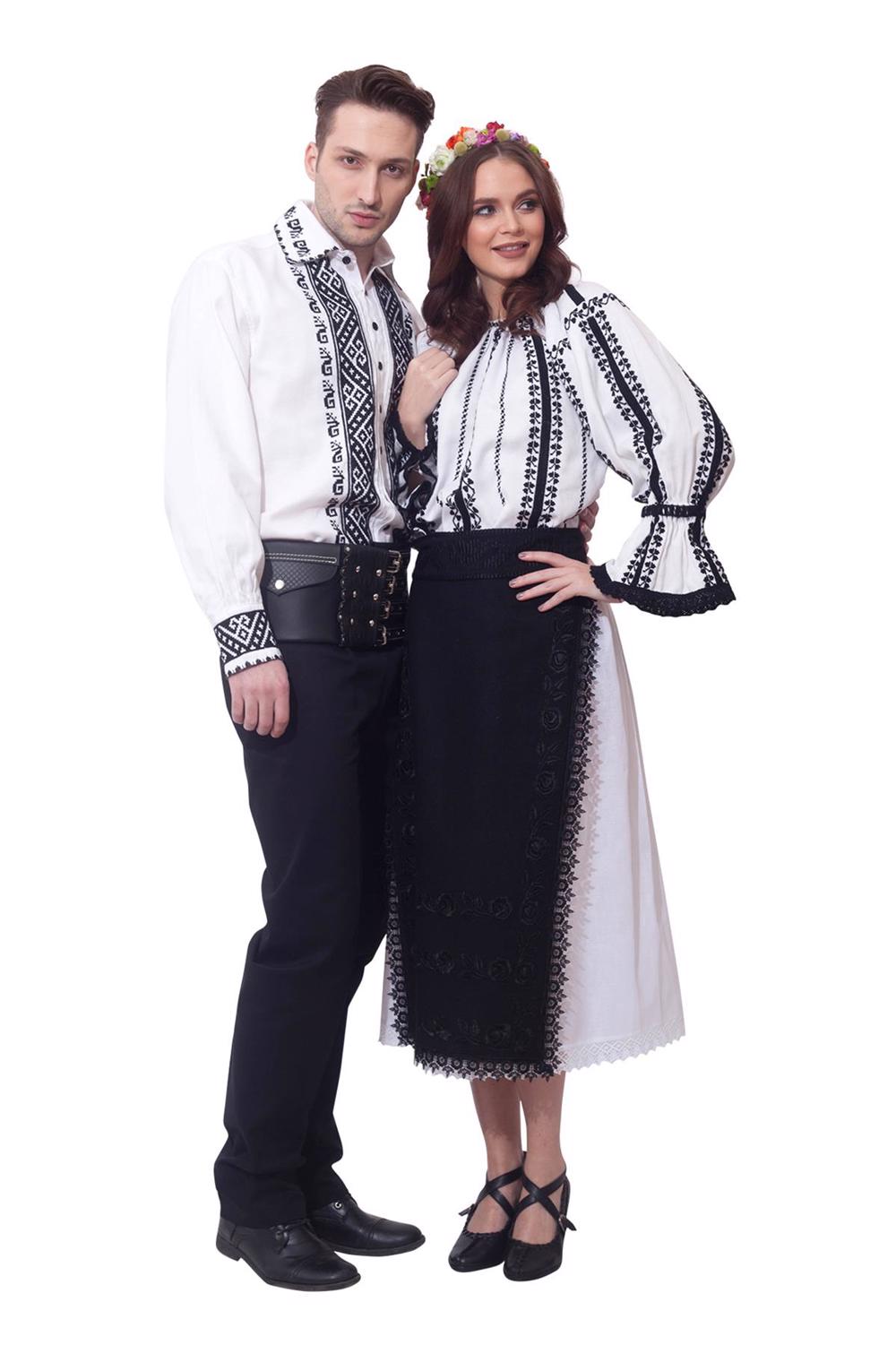 Ie Traditionala din zona Sibiului